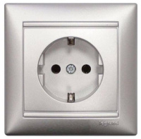 Розетка 2К+3 Legrand Valena 16A 250V с/з алюминий 770123