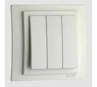 Выключатель трехклавишный Mono Electric Despina-Larissa 10А 250В белый 500-001922-114