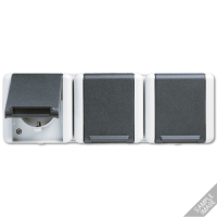 Розетка Schuko трехместная Jung 8230NAW