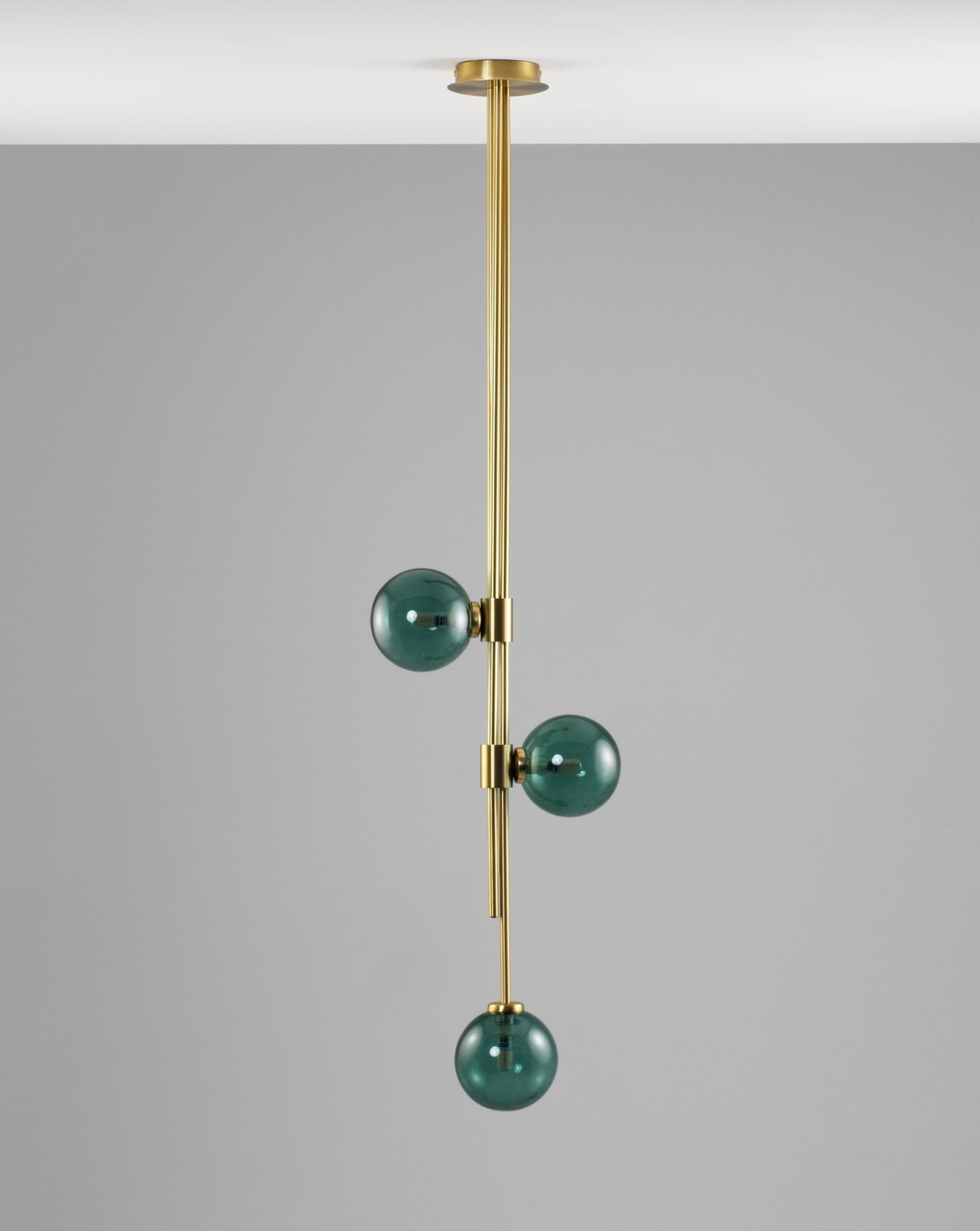 Потолочный светильник на штанге Moderli Sience V10251-3P — купить в Bronko‑Decor